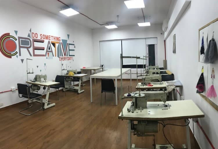 London School of Trends New Delhi Campus photo 8